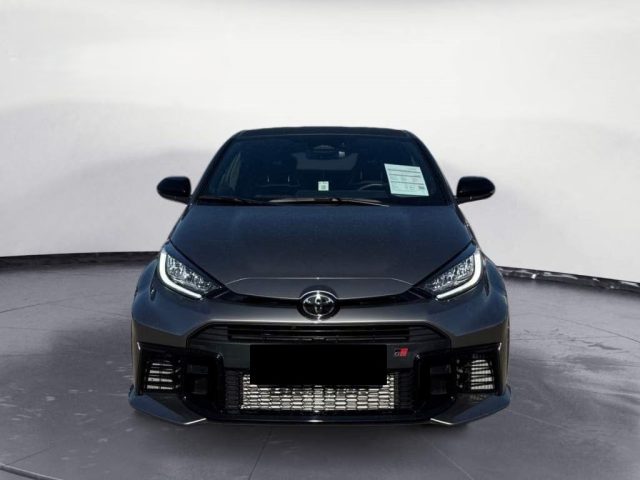 TOYOTA Yaris usata, con Airbag