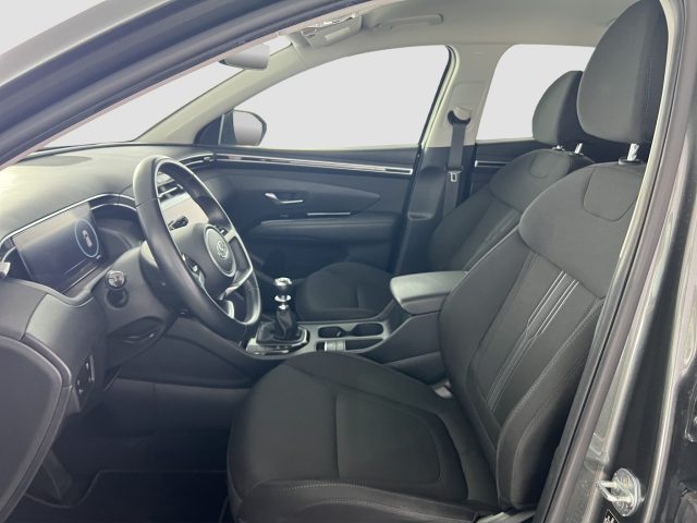 HYUNDAI Tucson usata 8