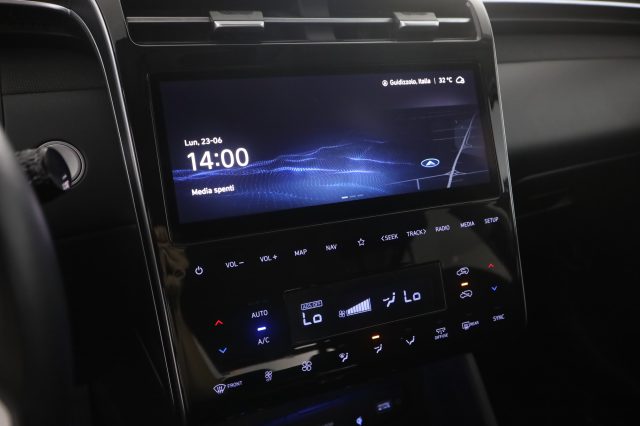 HYUNDAI Tucson usata 10