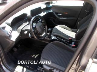 PEUGEOT 2008 usata, con Boardcomputer