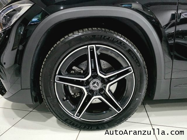 MERCEDES-BENZ GLA 200 usata, con Sedili sportivi