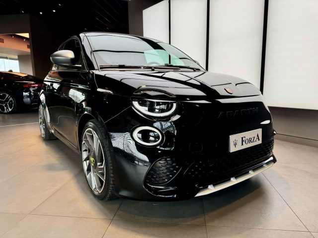 ABARTH 500C usata, con Airbag Passeggero