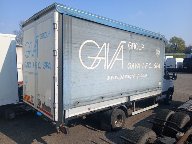 IVECO Daily usata, con Fendinebbia