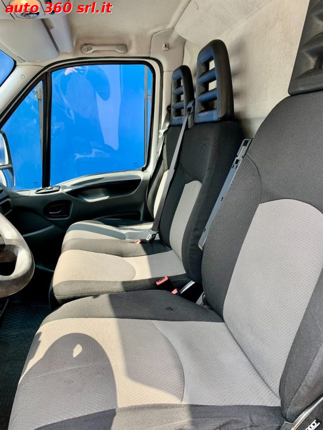 IVECO Daily usata, con Fendinebbia