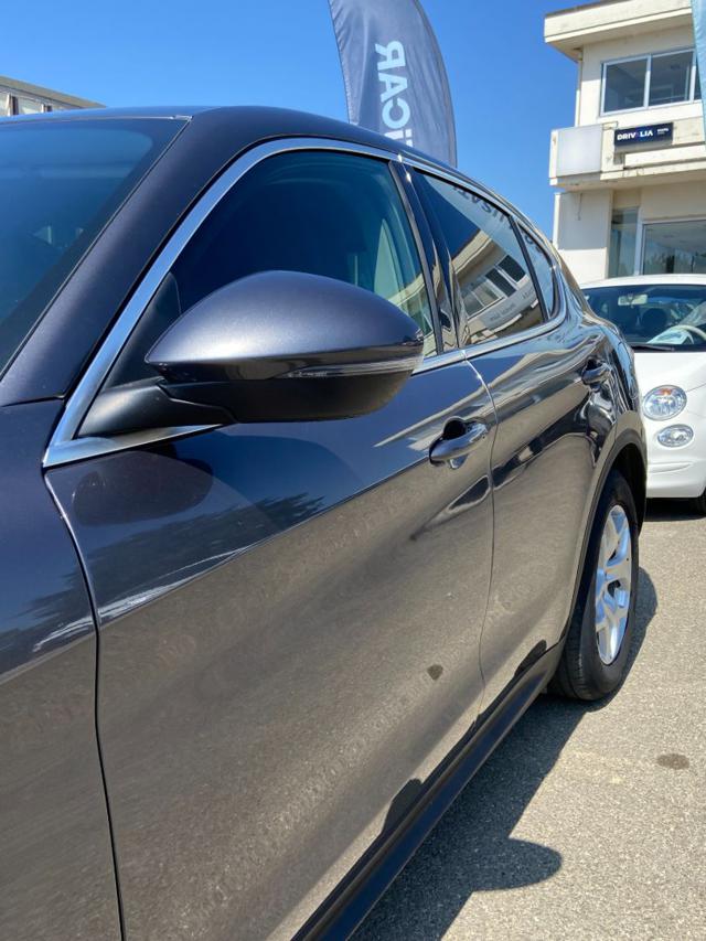 ALFA ROMEO Stelvio usata 30