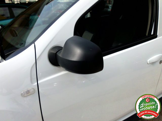 DACIA Duster usata, con Bluetooth