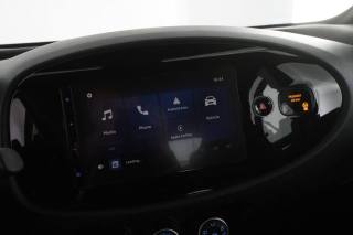 TOYOTA Aygo X usata 8