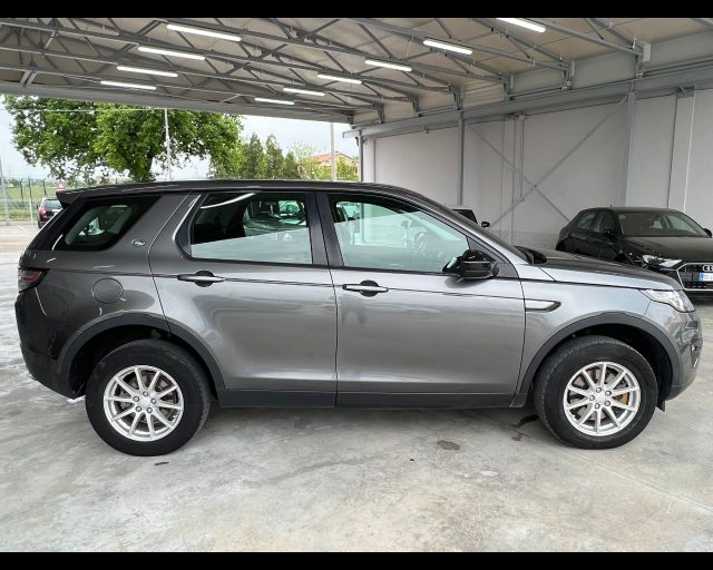 LAND ROVER Discovery Sport usata, con Controllo trazione