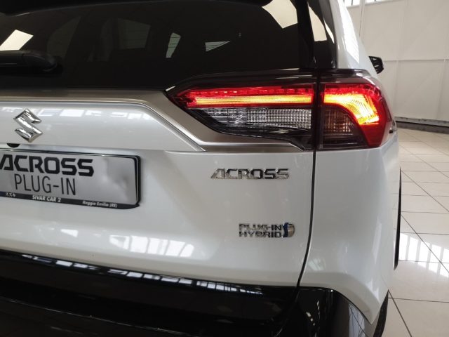 SUZUKI Across usata, con Fari LED