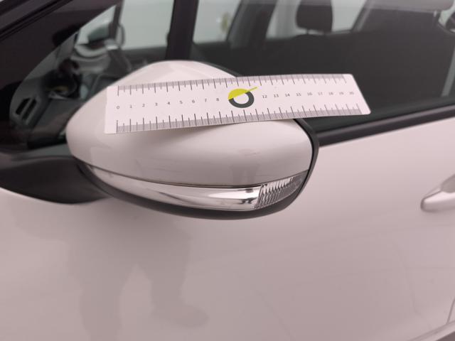 PEUGEOT 208 usata 37