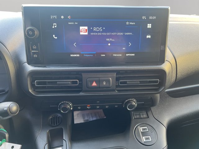 OPEL Combo usata, con Controllo elettronico della corsia