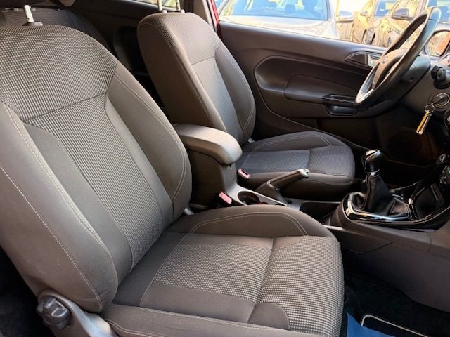 FORD Fiesta usata, con Fendinebbia