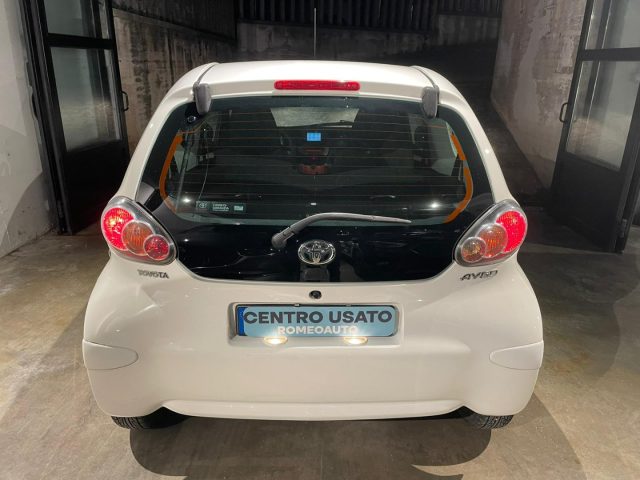 TOYOTA Aygo usata, con Autoradio