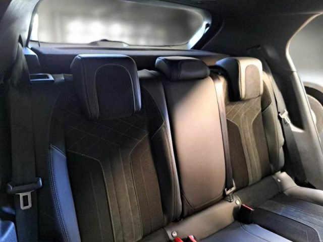 PEUGEOT 2008 usata, con Riconoscimento dei segnali stradali