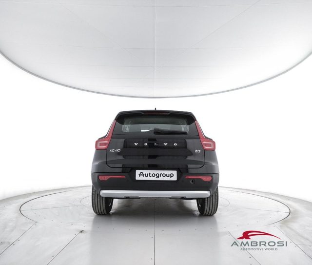 VOLVO XC40 usata 5