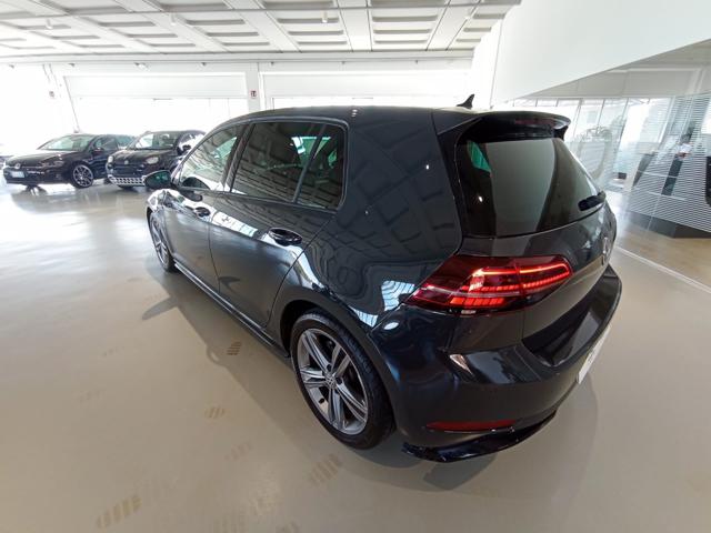 VOLKSWAGEN Golf usata, con Autoradio