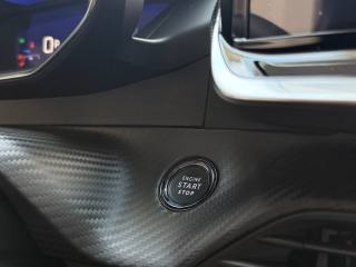 PEUGEOT 2008 usata, con Autoradio digitale