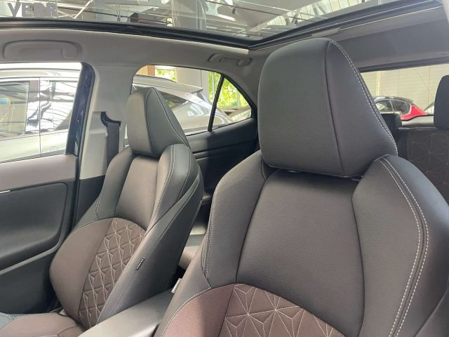 TOYOTA Yaris usata, con Fendinebbia