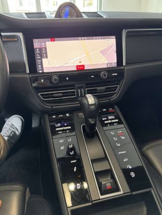 PORSCHE Macan usata, con Servosterzo