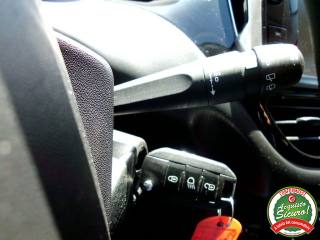 PEUGEOT 208 usata, con Bluetooth