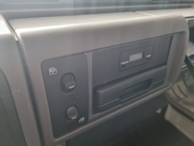 NISSAN Cabstar usata 15