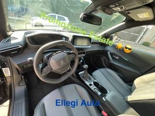 PEUGEOT 2008 usata, con Servosterzo
