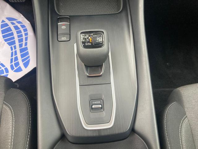 NISSAN Qashqai usata, con Controllo automatico clima