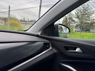 OPEL Grandland usata, con Controllo automatico clima