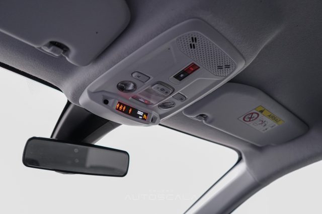 PEUGEOT 208 usata, con Autoradio digitale