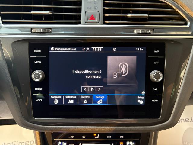VOLKSWAGEN Tiguan usata, con USB