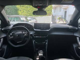 PEUGEOT 2008 usata, con Luci diurne LED