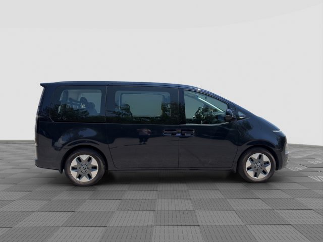 HYUNDAI Staria usata 5