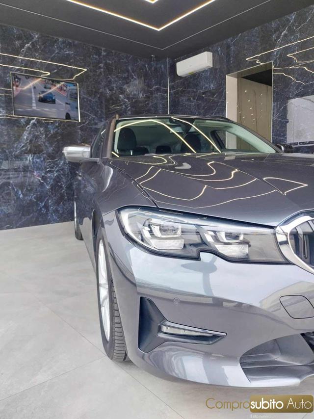 BMW 318 usata, con Autoradio