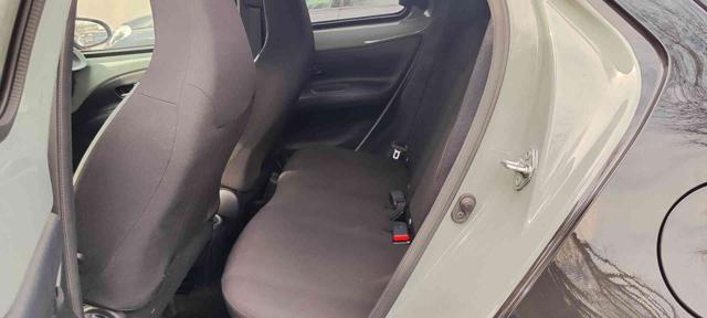 TOYOTA Aygo X usata, con Autoradio