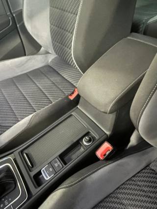 VOLKSWAGEN Golf usata, con Airbag Passeggero