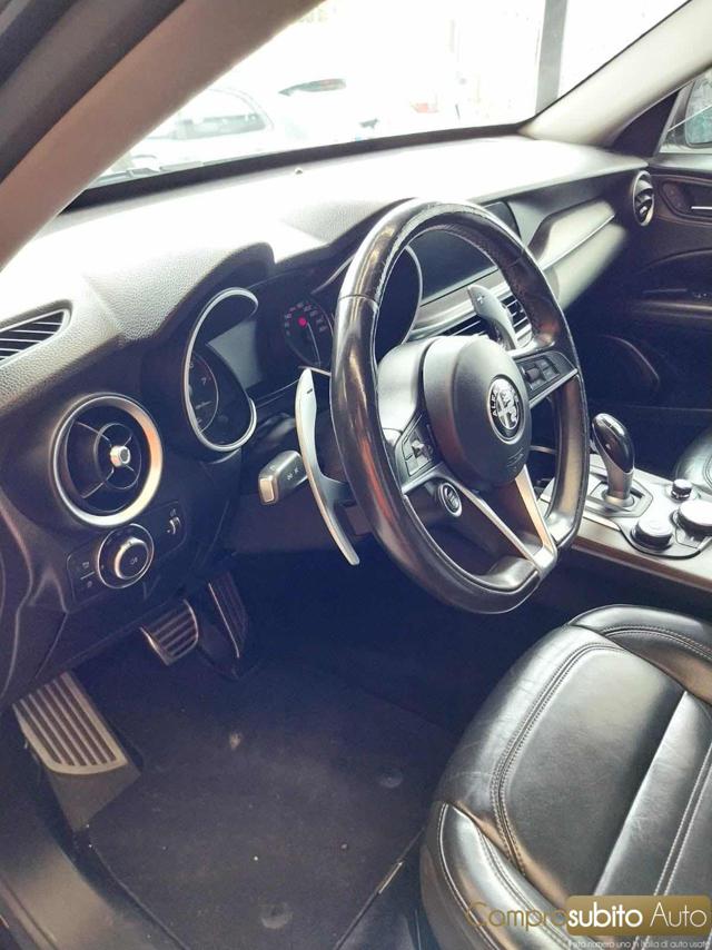 ALFA ROMEO Stelvio usata 26