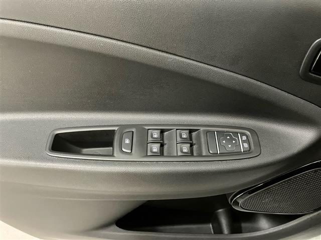 RENAULT ZOE usata 25