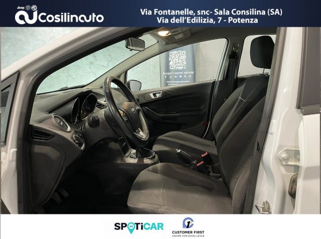 FORD Fiesta usata, con ESP