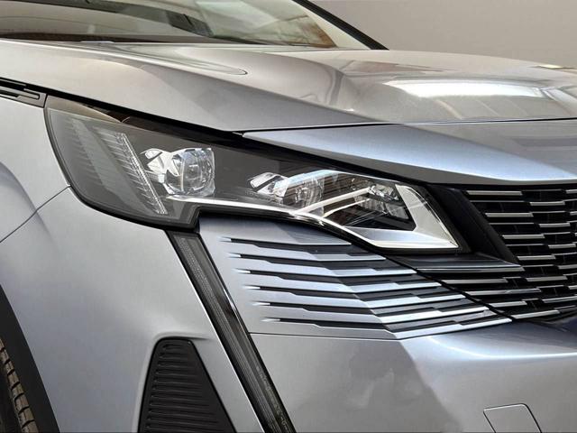 PEUGEOT 3008 usata, con Volante multifunzione