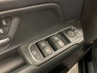 MERCEDES-BENZ GLB 200 usata, con USB