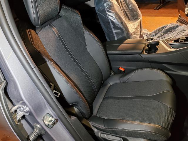 PEUGEOT 3008 usata, con Vetri oscurati