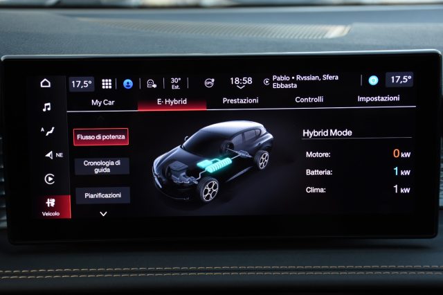 ALFA ROMEO Tonale usata, con Volante multifunzione