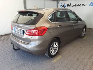 BMW 216 usata, con Gancio traino