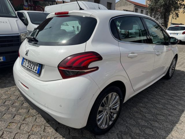 PEUGEOT 208 usata, con Airbag Passeggero