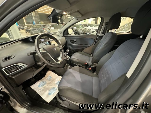 LANCIA Ypsilon usata, con Chiusura centralizzata