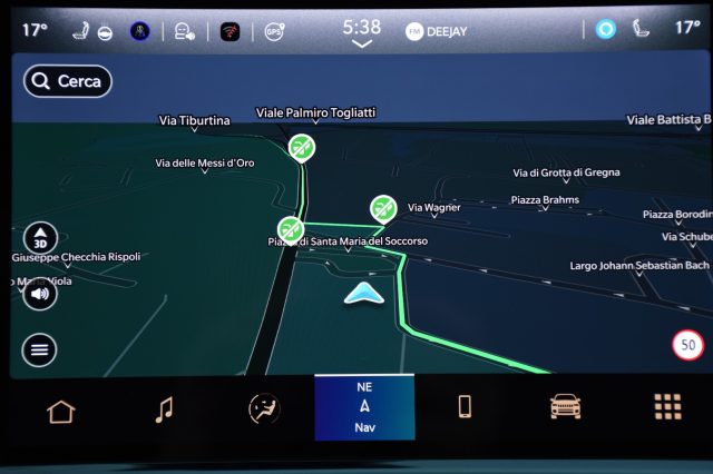 JEEP Compass usata, con Controllo automatico clima