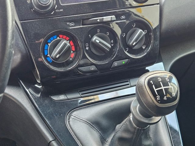 LANCIA Ypsilon usata, con Autoradio digitale
