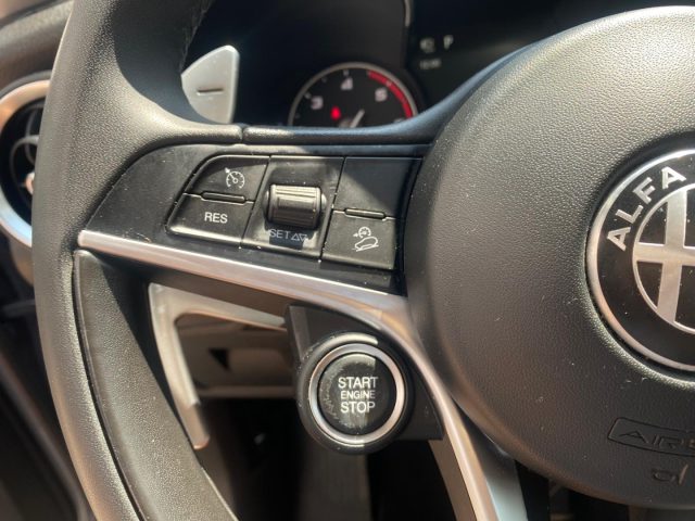 ALFA ROMEO Stelvio usata, con Chiusura centralizzata