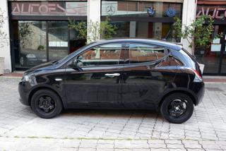 LANCIA Ypsilon usata, con Airbag