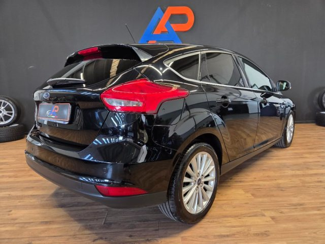 FORD Focus usata, con Autoradio